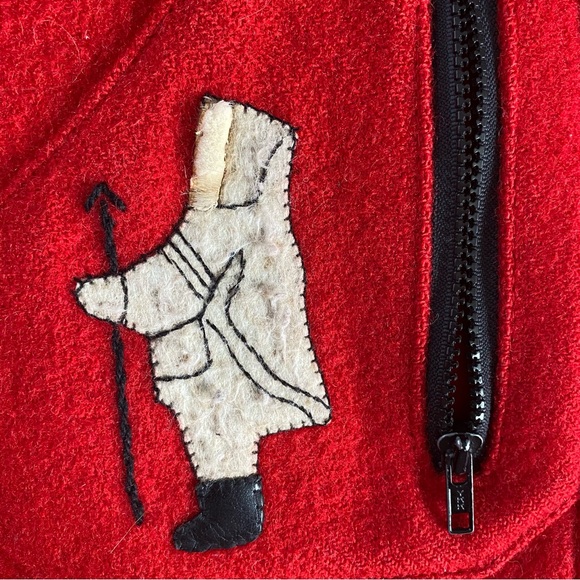 Vintage James Bay Pure Virgin Wool Red Coat with Real Fur Collar Size M - Picture 4 of 14